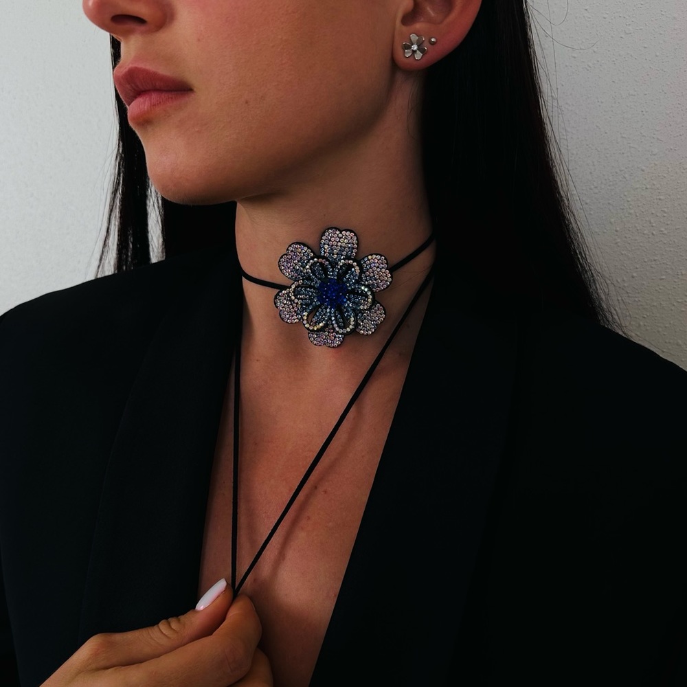 New Rhinestone Flower Cobalt Blue Necklace Choker